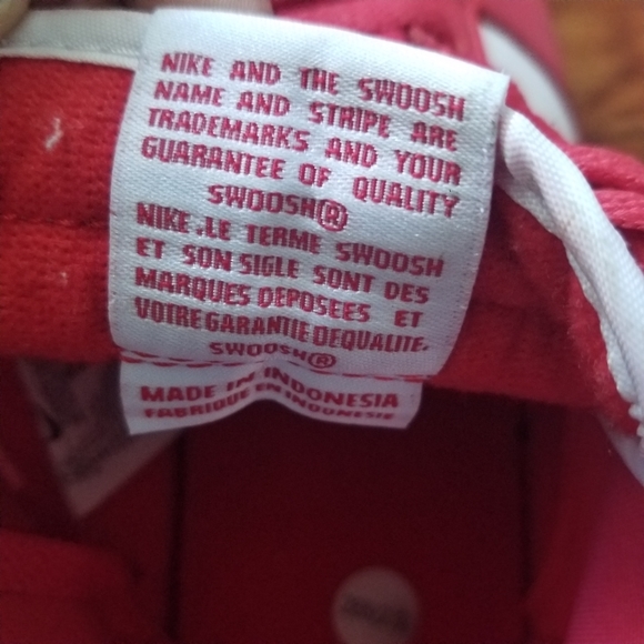 Men'sDunk Low Retro SP St.Johns Nike Size 10.5 Red & White - Picture 5 of 6